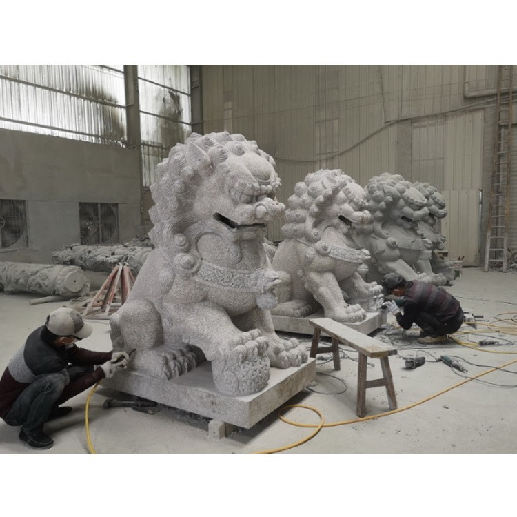 厂家定制加大理石狮子  公司工厂门口大型狮子雕塑  惠安石雕